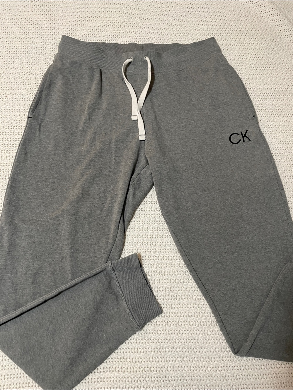 Calvin Klein Gray lightweight Jogger/ sleepwear with White Drawcord. Size M